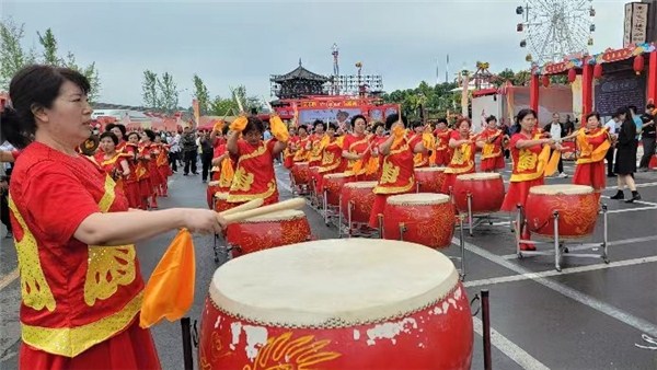 洛陽市“慶豐收·促和美”農(nóng)民豐收節(jié)慶?；顒釉谝链ㄅe